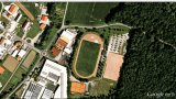 Sportplatz und Gewerbegebiet 2000