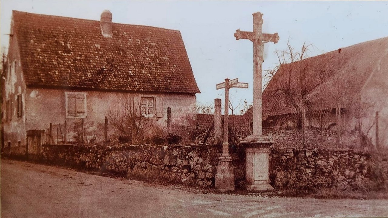 Weiter zu Wegkreuze