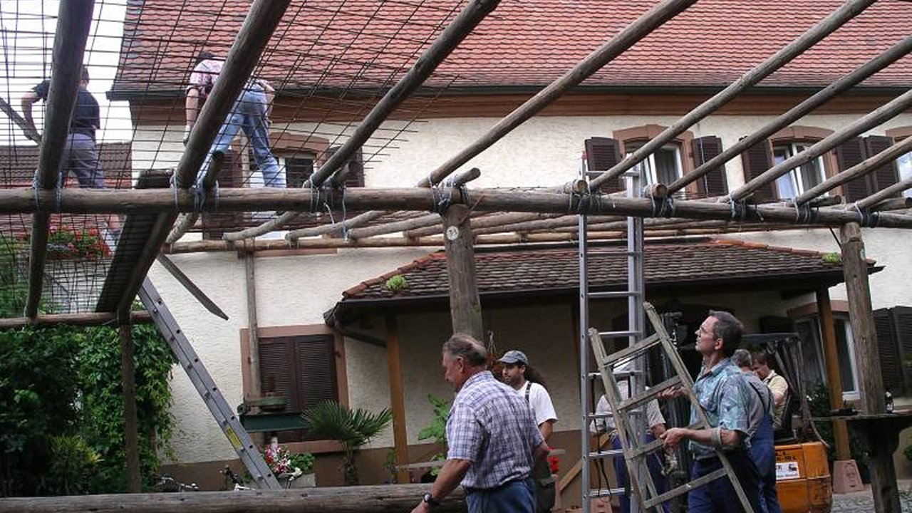 Weiter zu Hahlerai