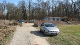 Einfahrt (heute wenig los) 03