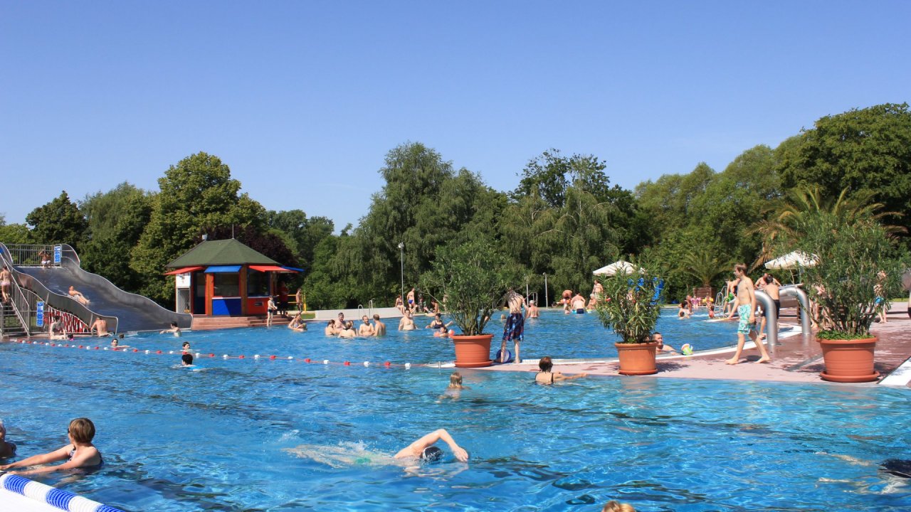 Weiter zu Schwimmen